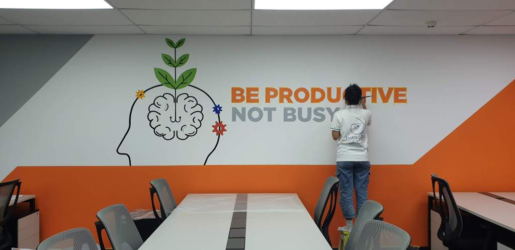 Vẽ tranh tường văn phòng do PHAN CÔNG decor thực hiện mới nhất