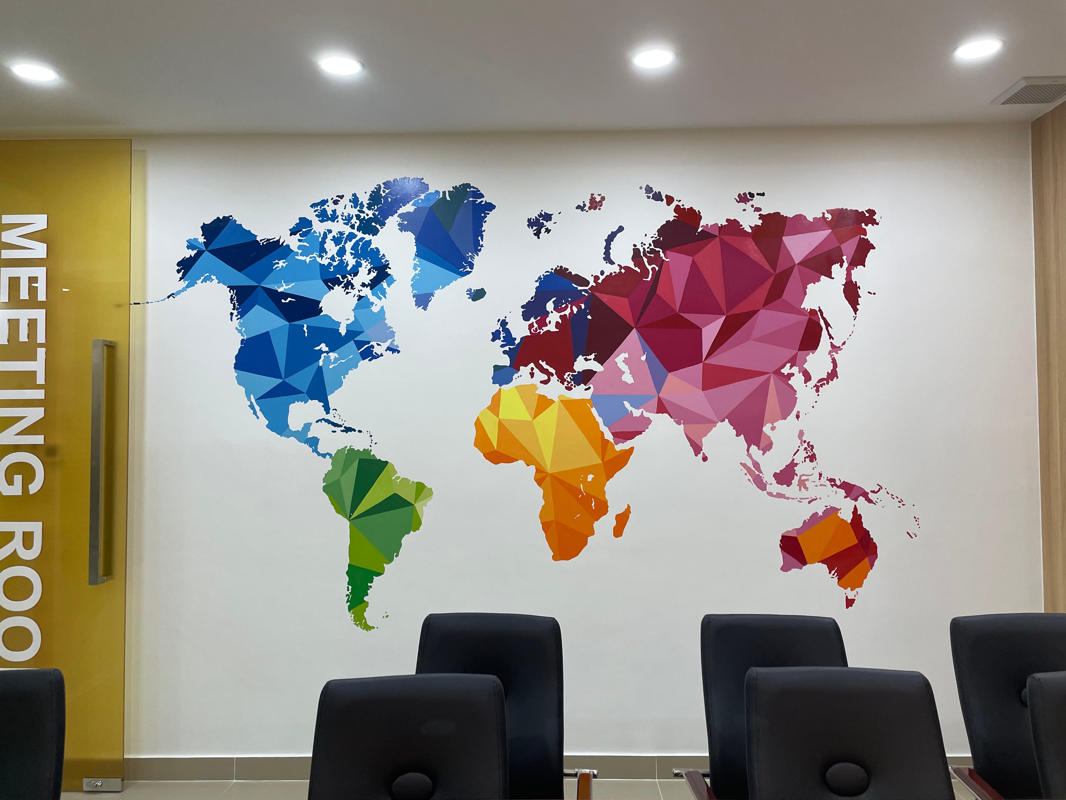 Vẽ tranh tường văn phòng – Nâng tầm không gian làm việc bằng nghệ thuật