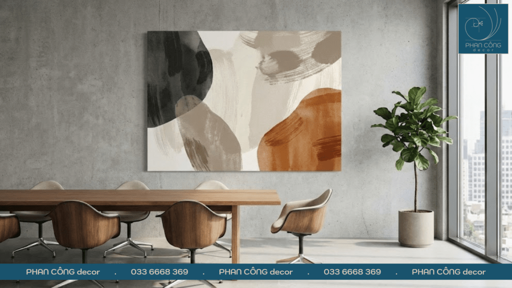 Tranh treo tường phù hợp với phong cách tổng thể được thực hiện tại PHAN CÔNG decor