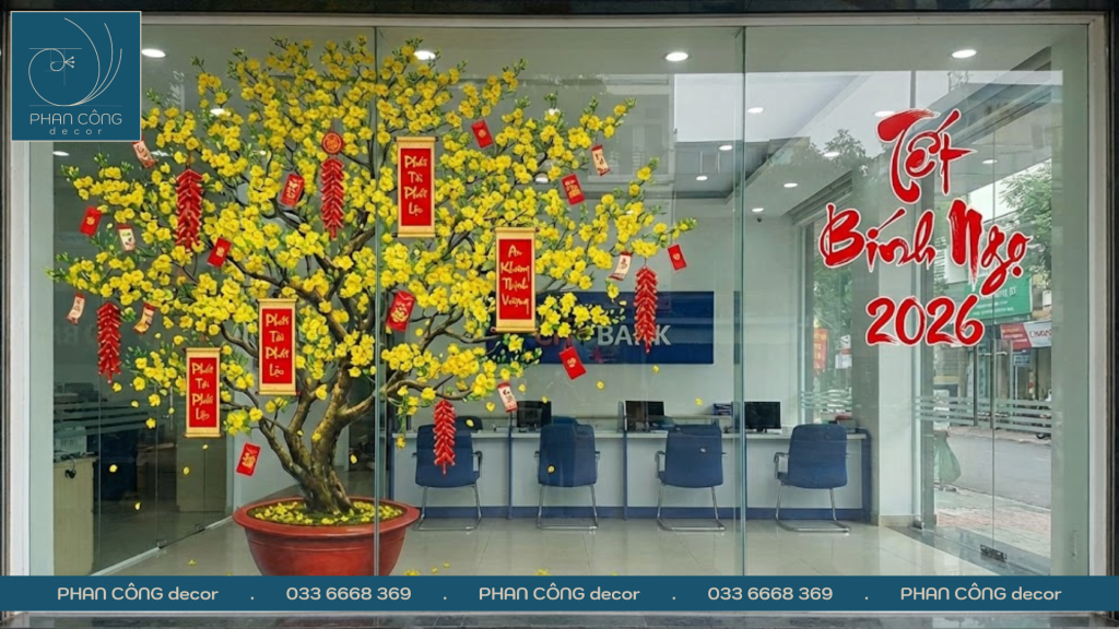 Hình ảnh cây mai ngày tết​ trang trí kính tại PHAN CÔNG decor