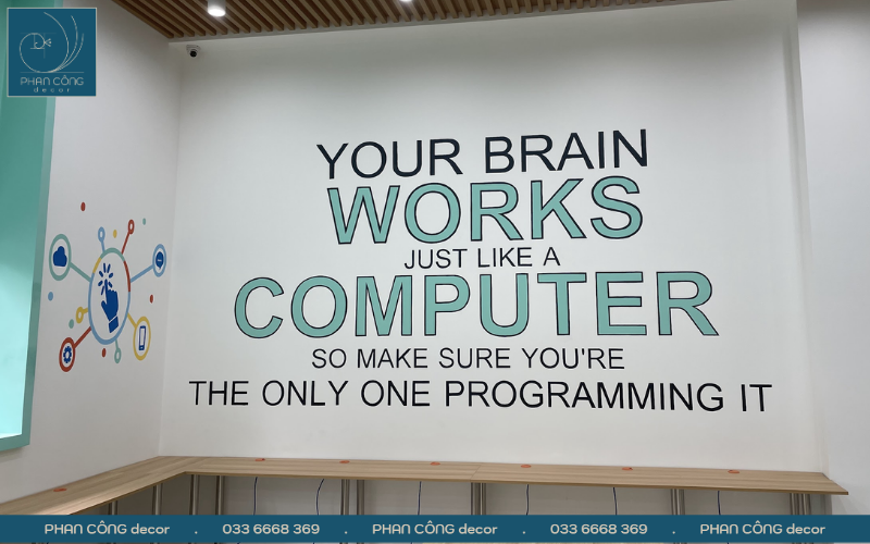 Vẽ tranh tường cho trung tâm tin học tại PHAN CÔNG decor